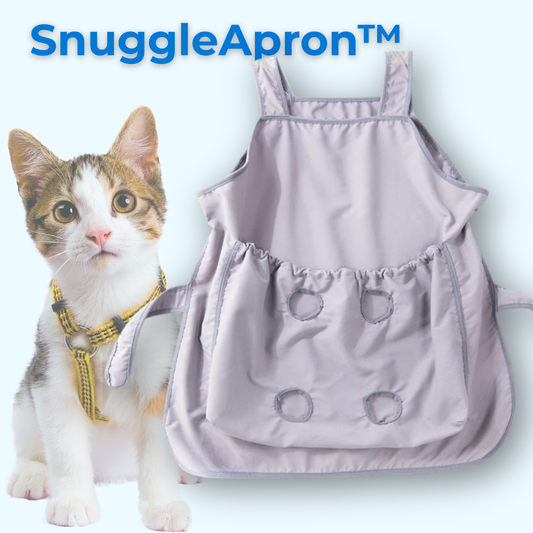 SnuggleApron™ – Pet Hair-Proof Grooming Apron