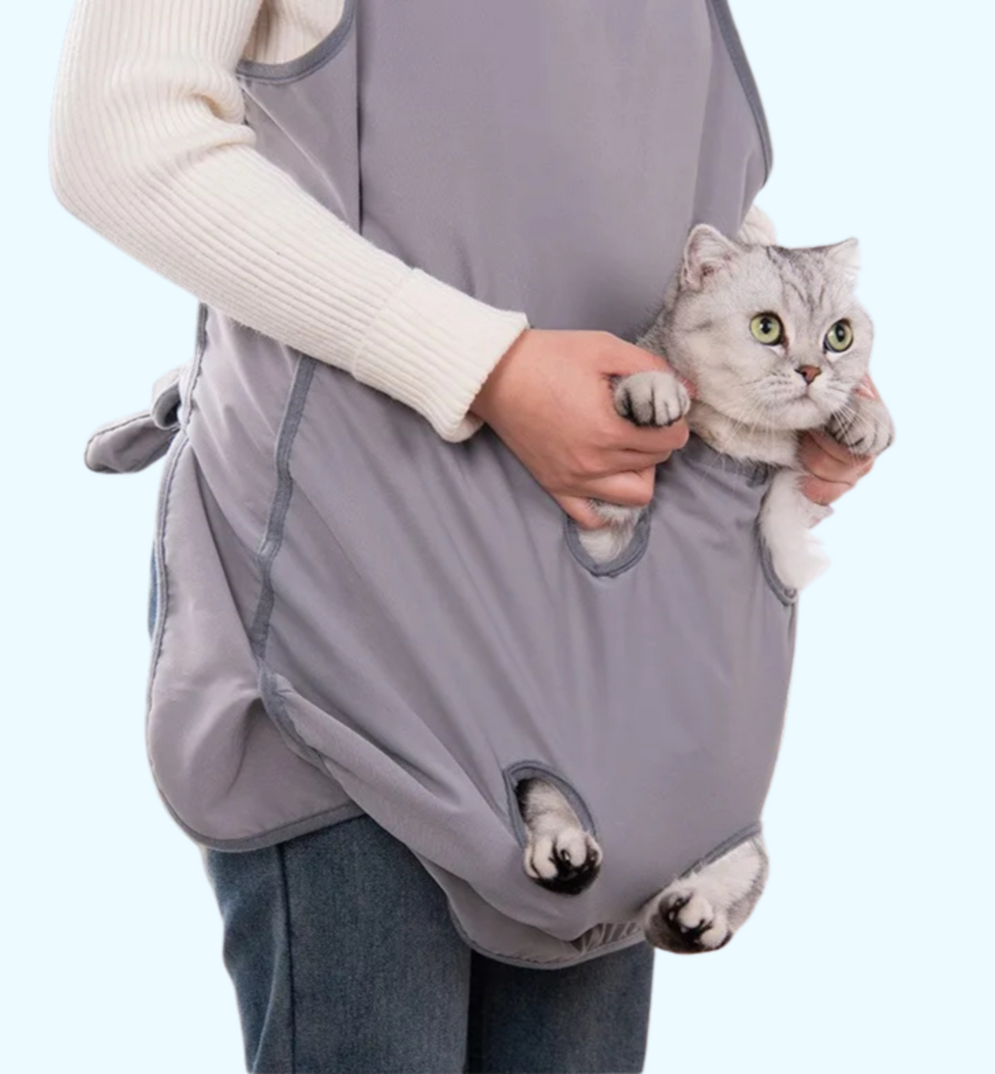 SnuggleApron™ – Pet Hair-Proof Grooming Apron